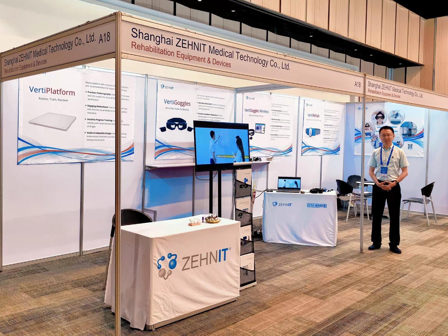 ZEHNIT booth at the 2026 Shanghai Fair Healthcare